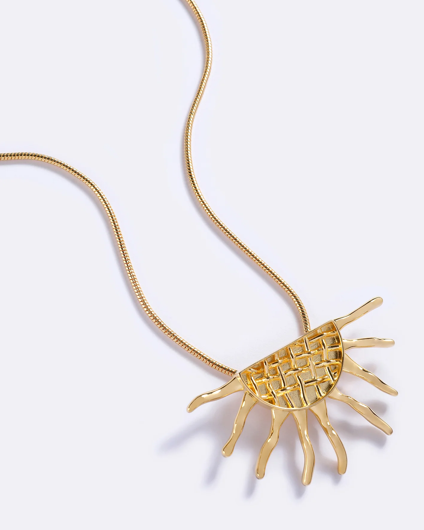 CHASING THE SUN STATEMENT CHAIN - Image 4