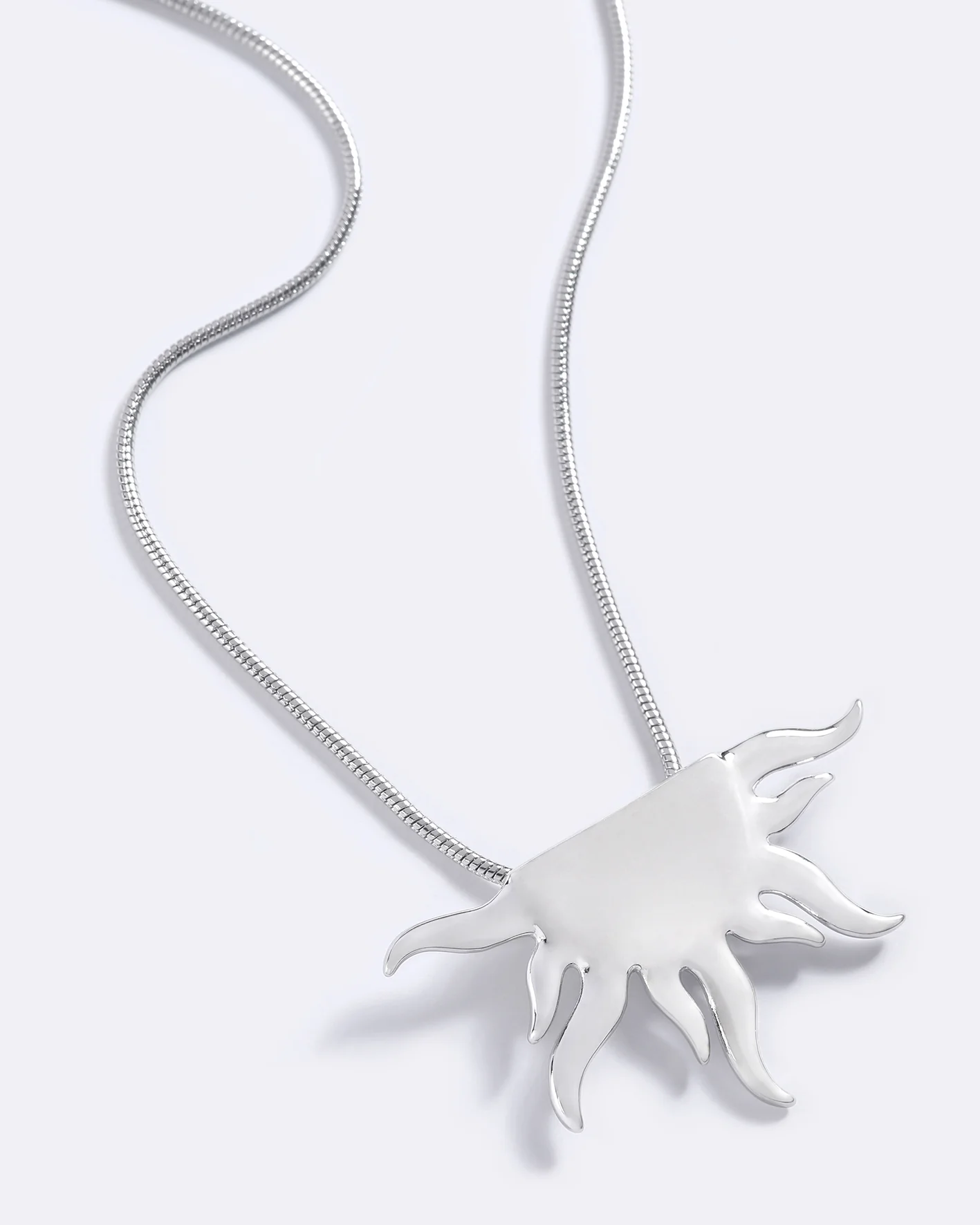 CHASING THE SUN STATEMENT CHAIN - Image 5