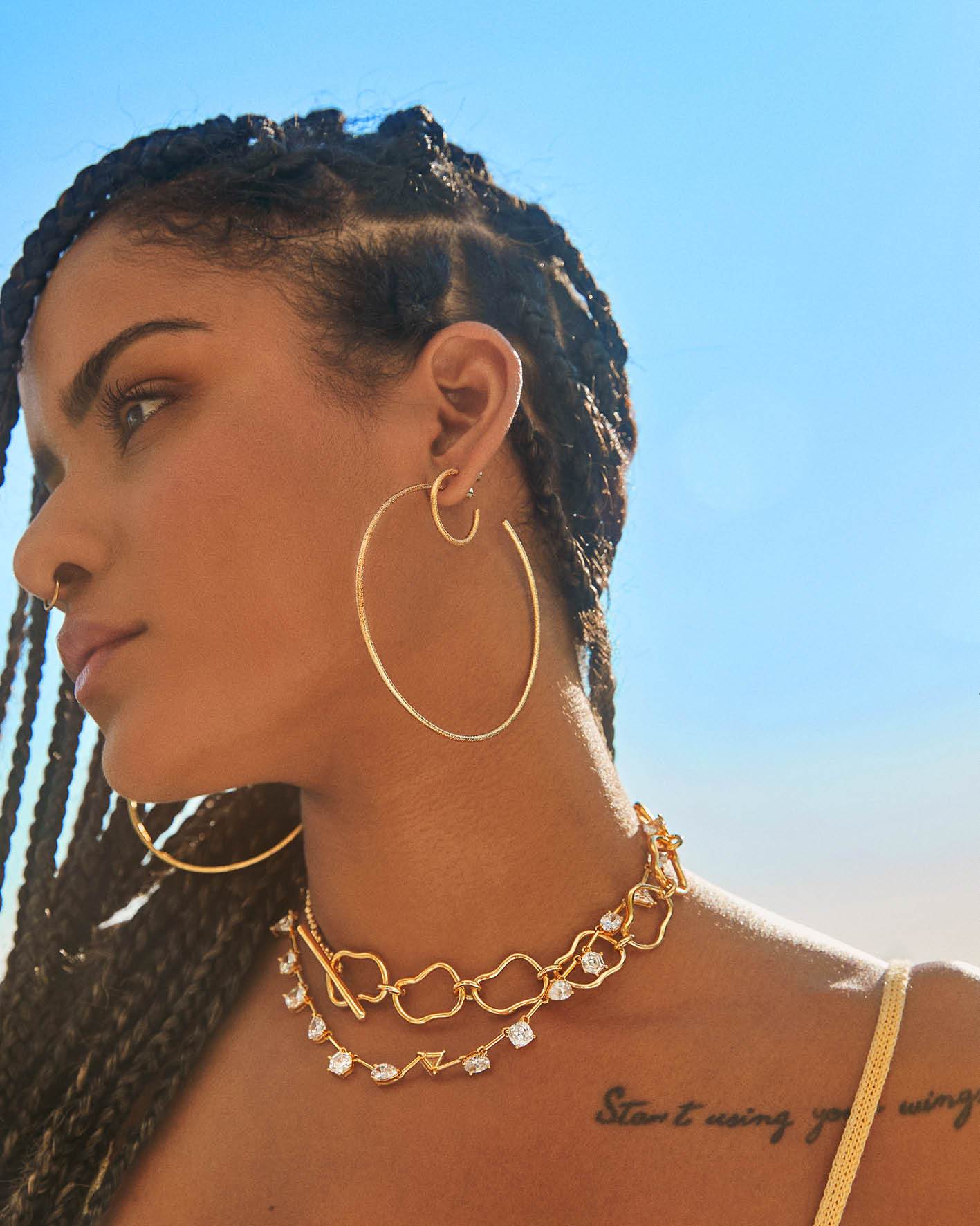 EXTRA AF HER HOOPS - Image 2