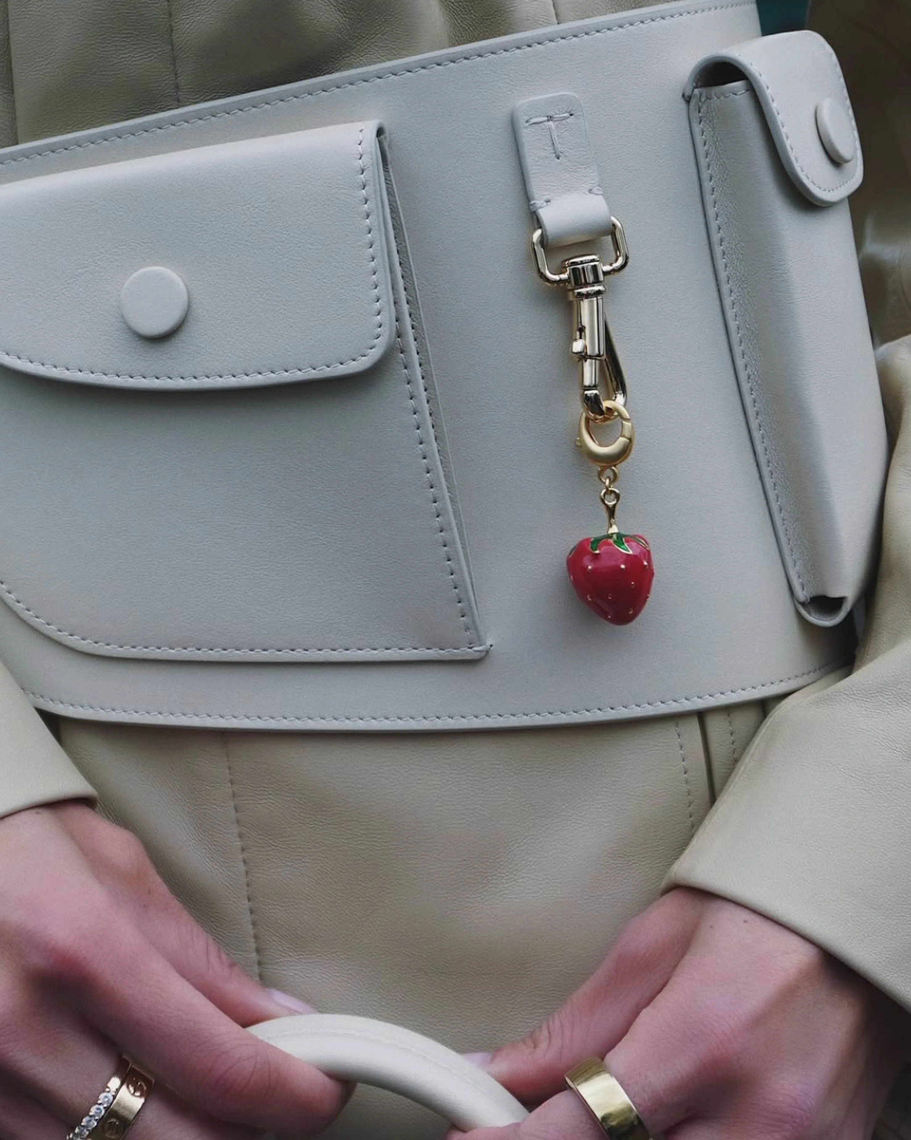 JUICY AF NECKLACE - Image 8