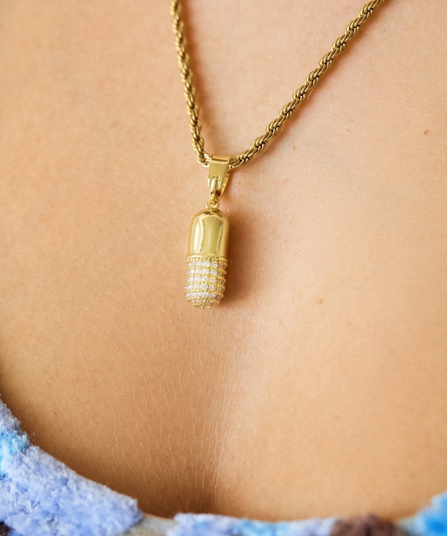 LOVE DRUG NECKLACE - Image 5