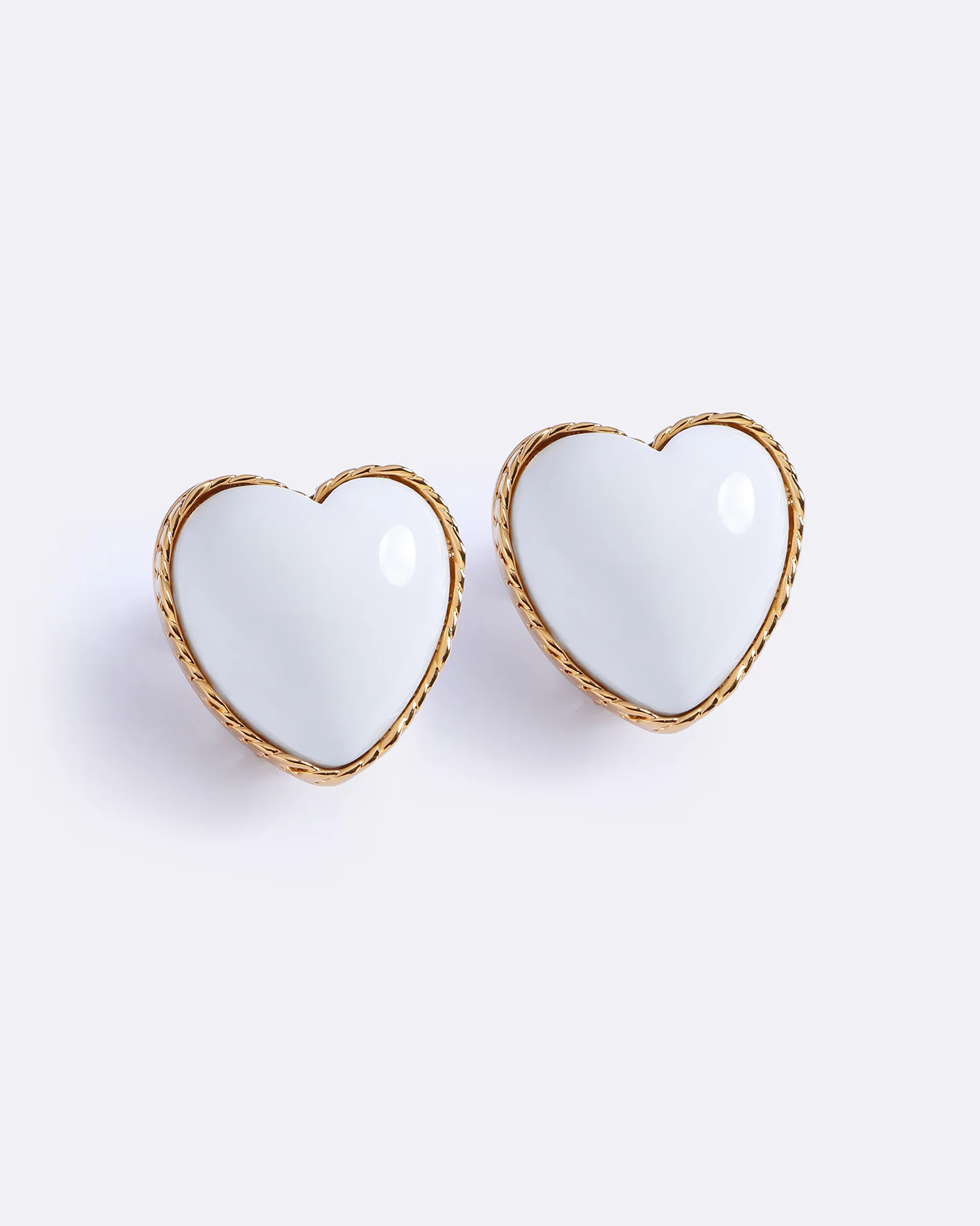 HOT HEART EARRINGS - Image 12