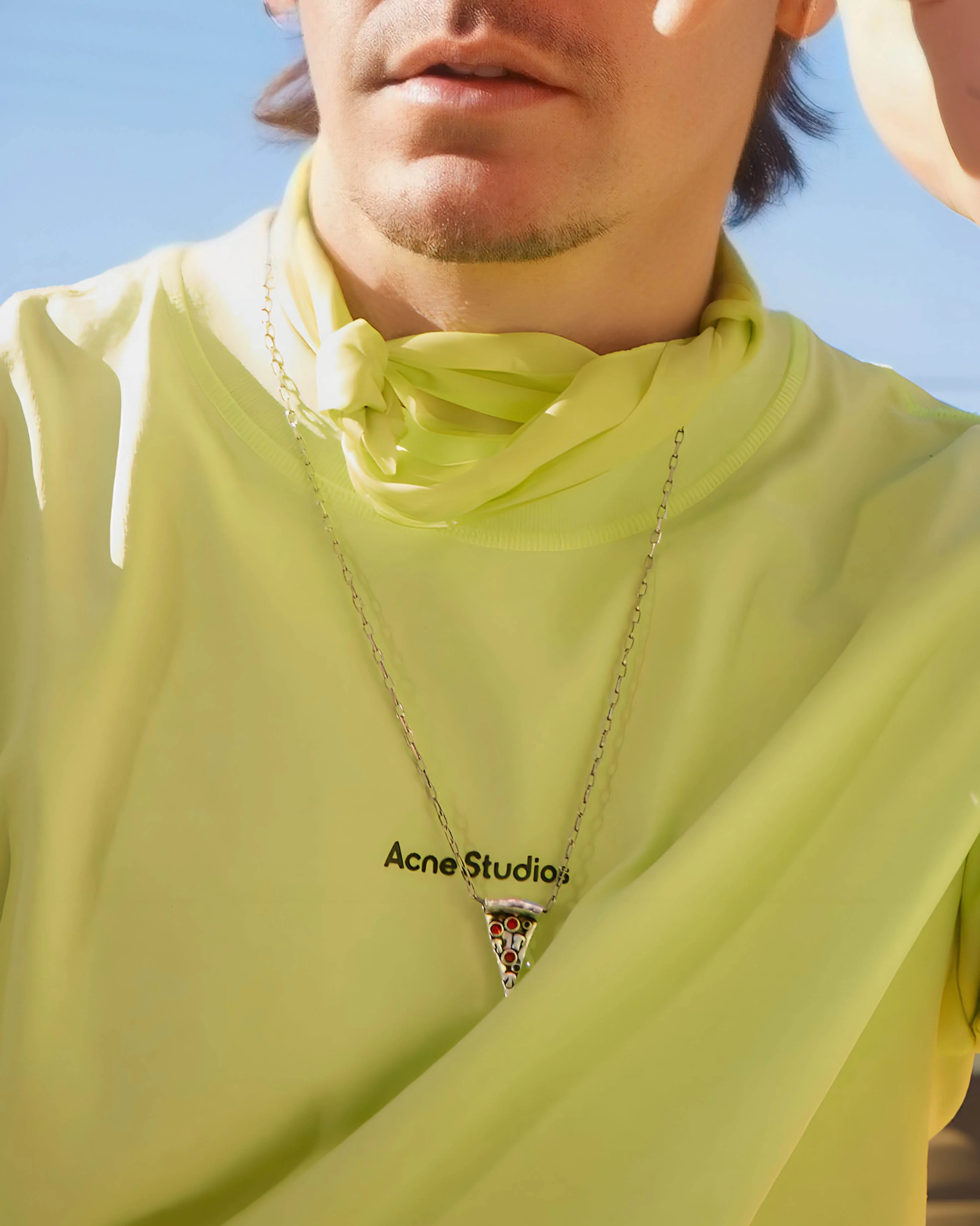 SAUCY NECKLACE - Image 3
